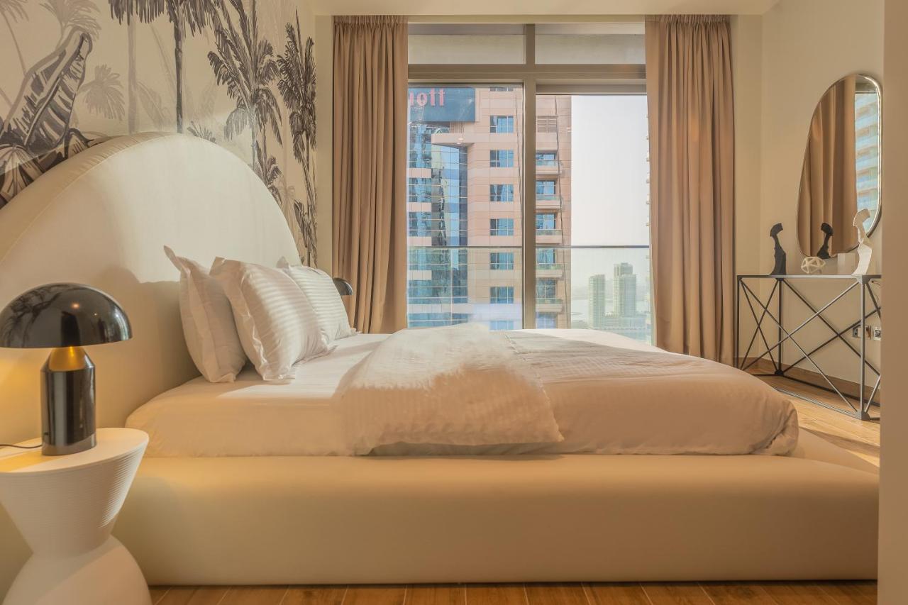 Desert Living Luxury Condo - Jumeirah Living Marina Gate Dubai Bagian luar foto